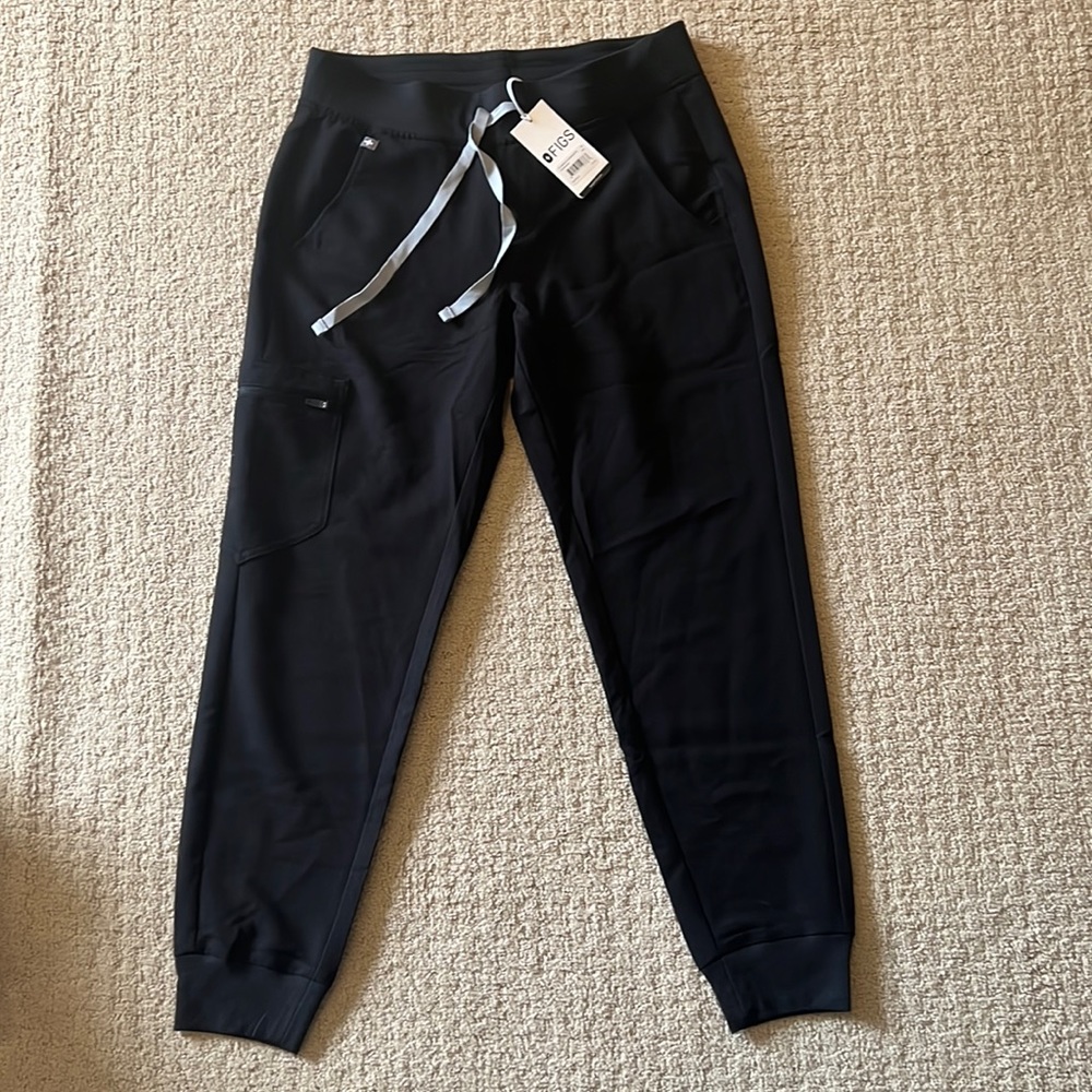 FIGS Zamora 2.0 Jogger Petite Scrub Bottoms